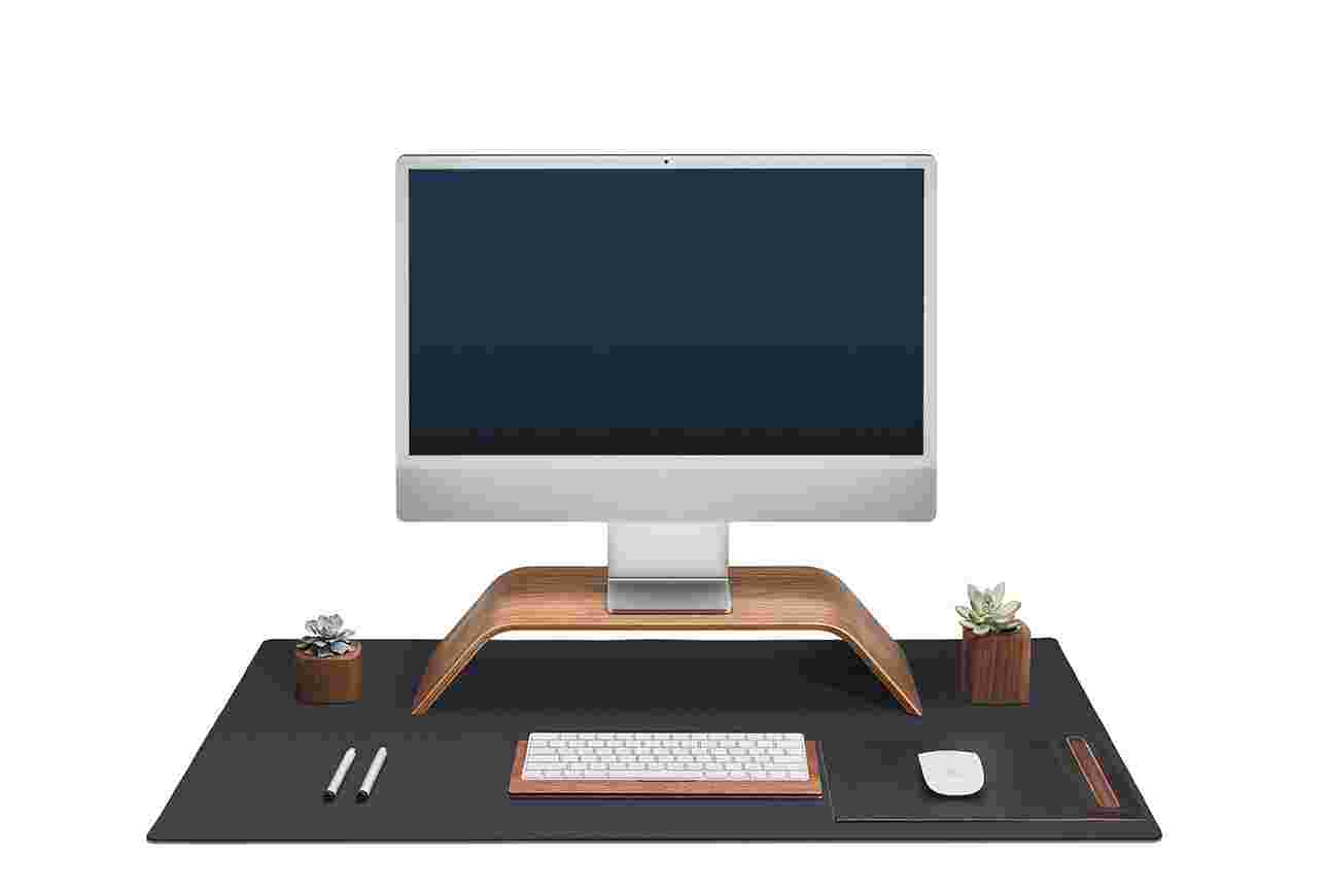 Matte Desk Pad (Large / Black)