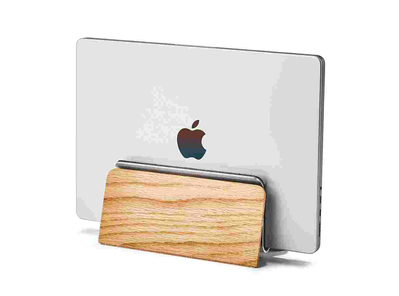 Oak MacBook Dock