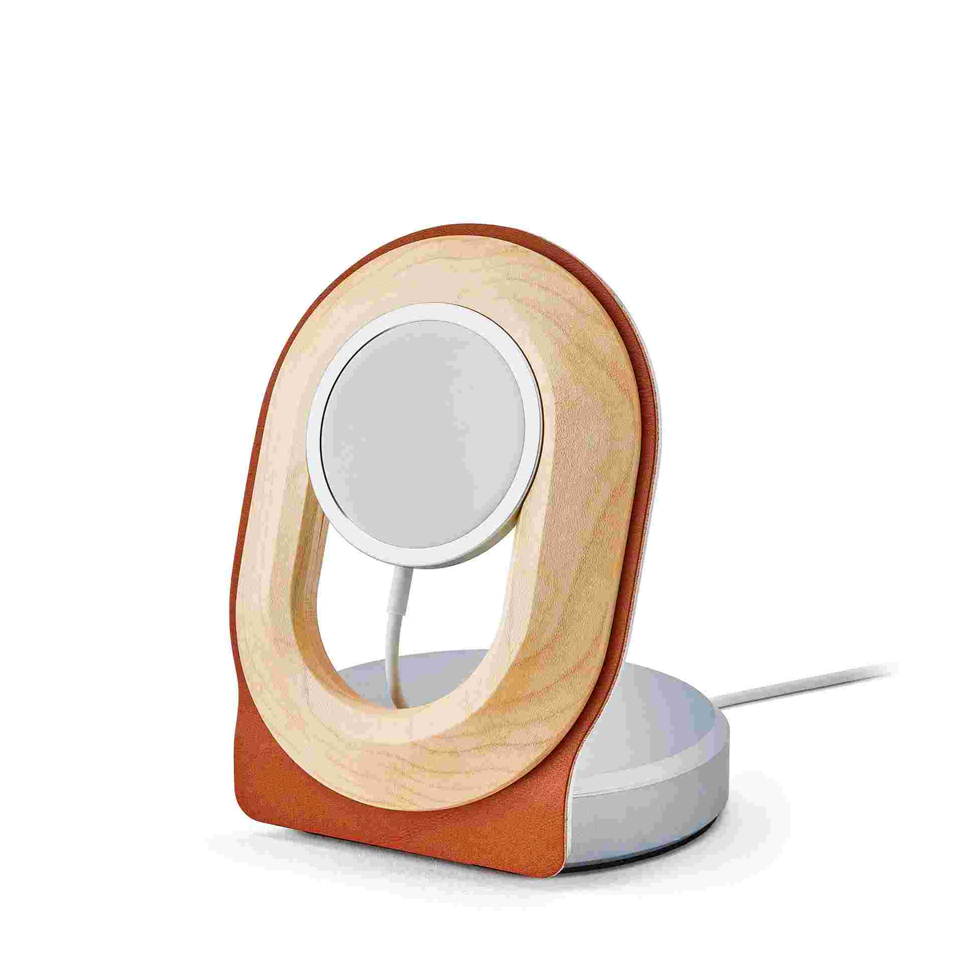Maple and tan leather MagSafe Dock.