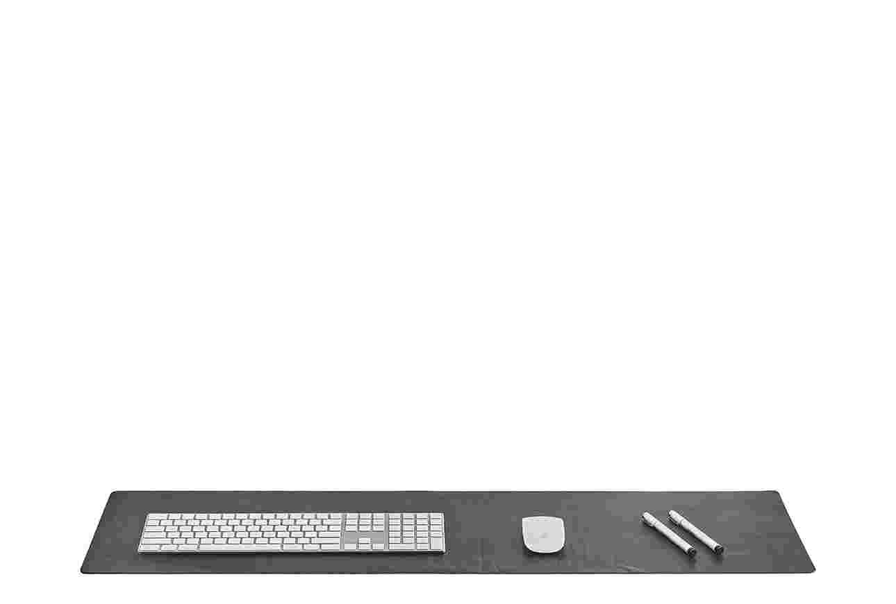 Leather Desk Pad (Medium / Black)