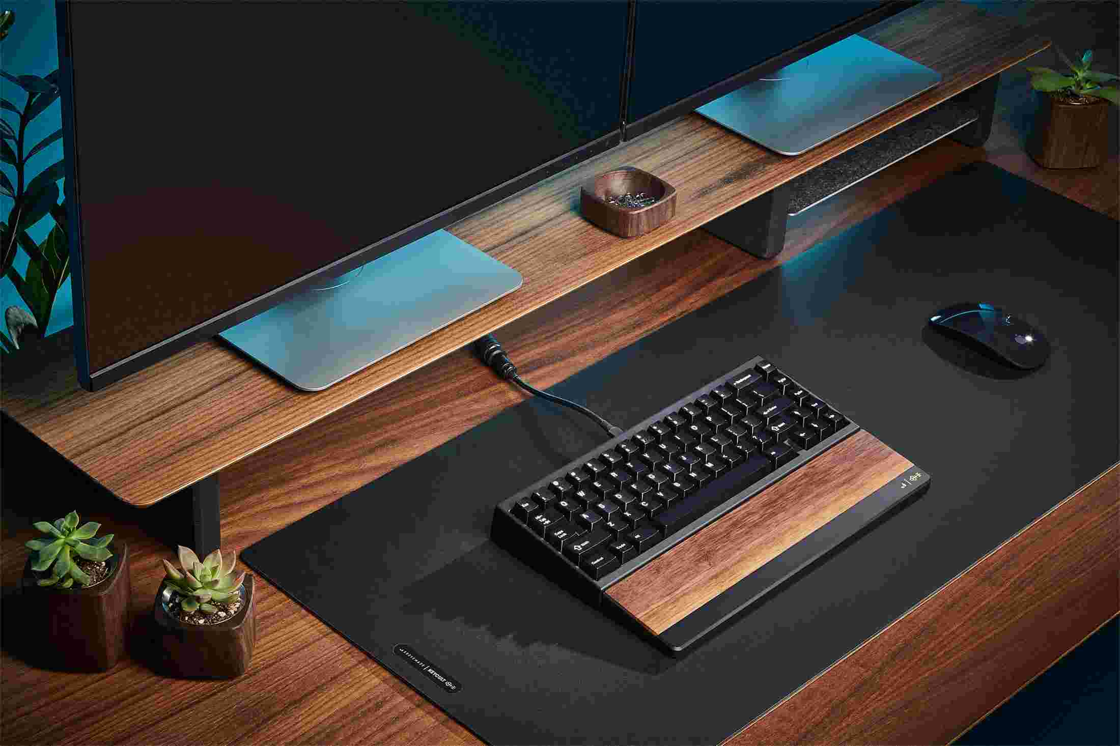 Wide shot of the Grovemade x Keycult Mechanical Keyboard on custom desk pad.