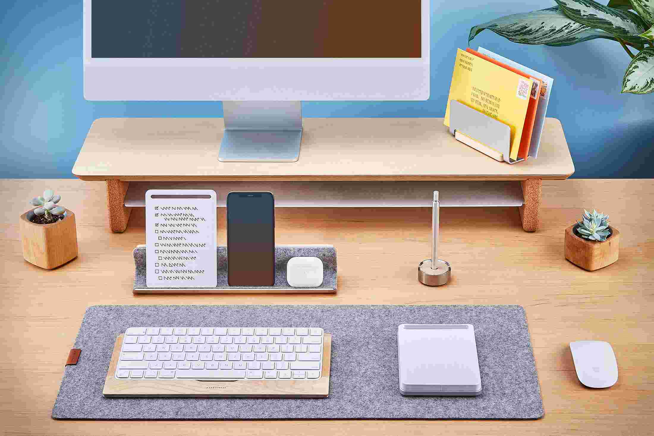 The Maple Note-Taking kit, with notepad for jotting ideas, display rail for processing notes and holding your phone, and vertical organizer for filing and archiving notes and mail.