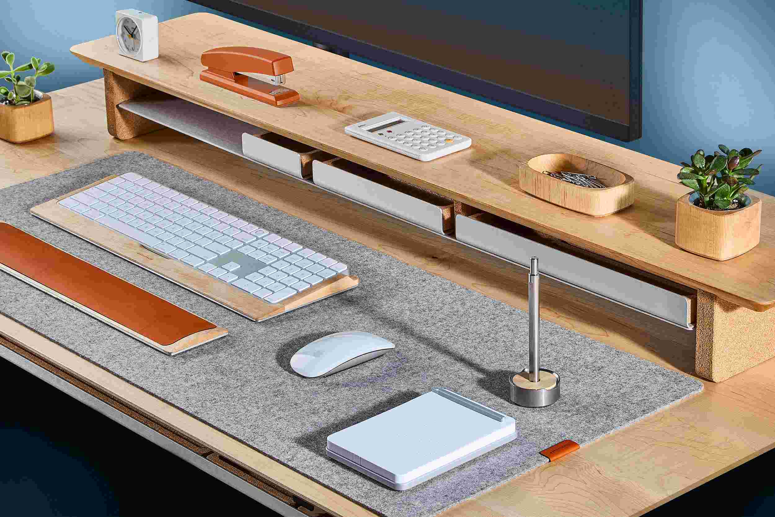 Small silver notepad on the Grovemade Maple Desk.