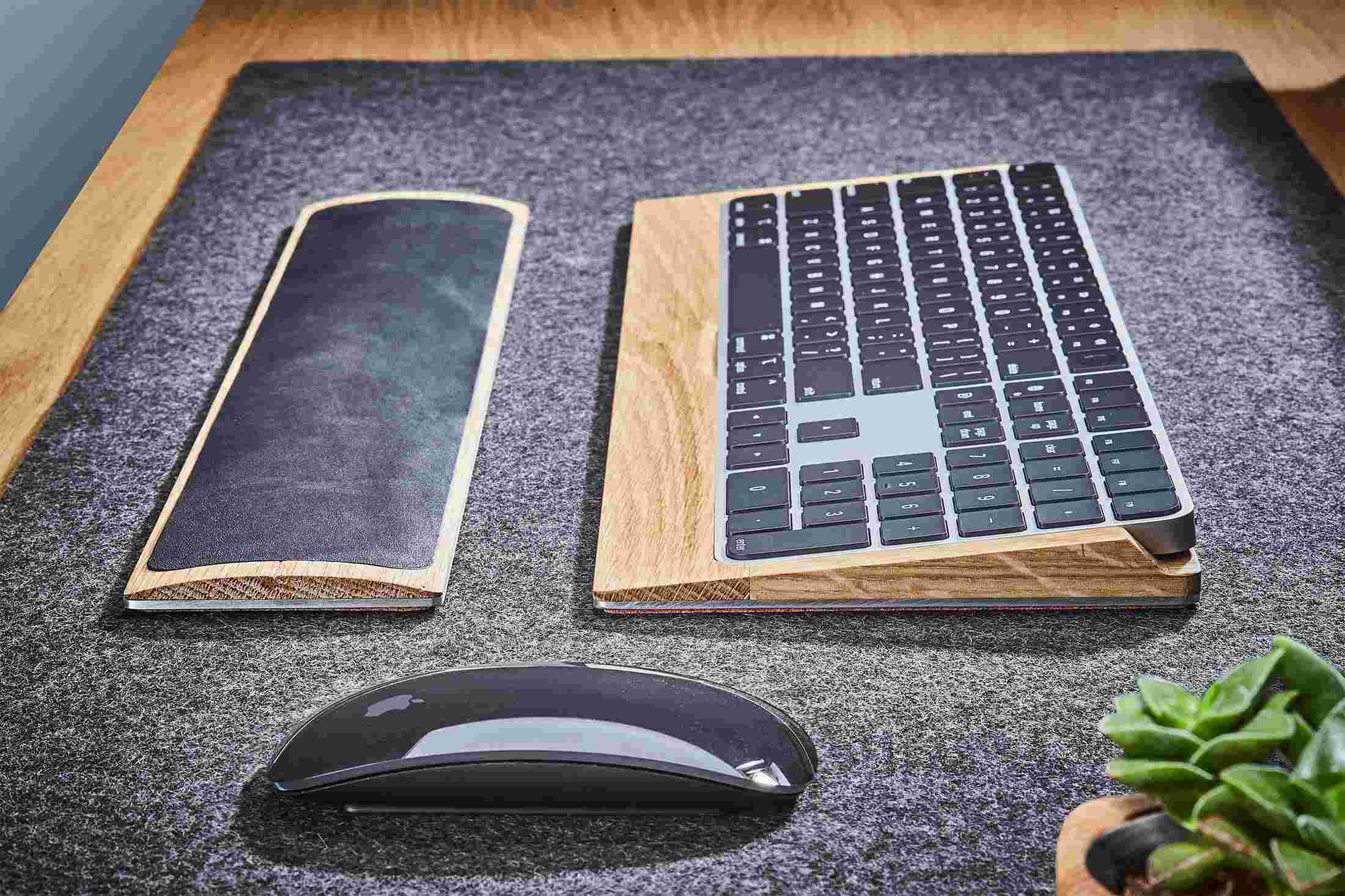 Side view detail of the Oak Keyboard Tray for Apple Magic Keyboard.