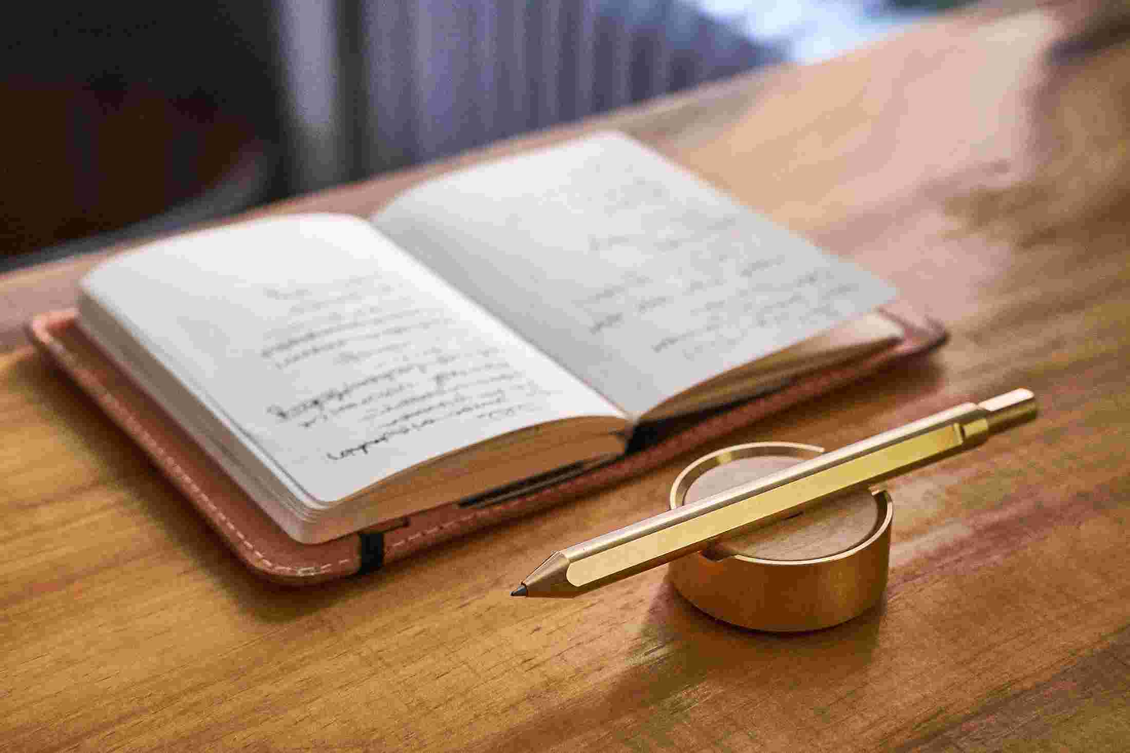 Pen & Pen Stand Lookbook | Grovemade