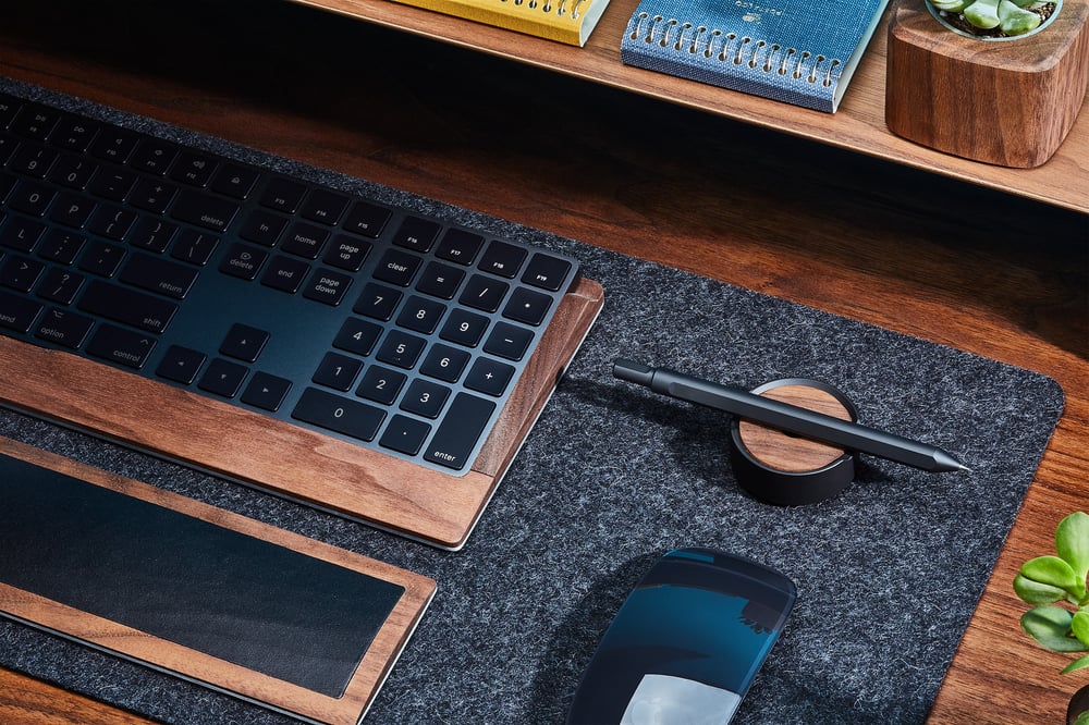 Best High Quality Pens with Holders for Desk | Grovemade®
