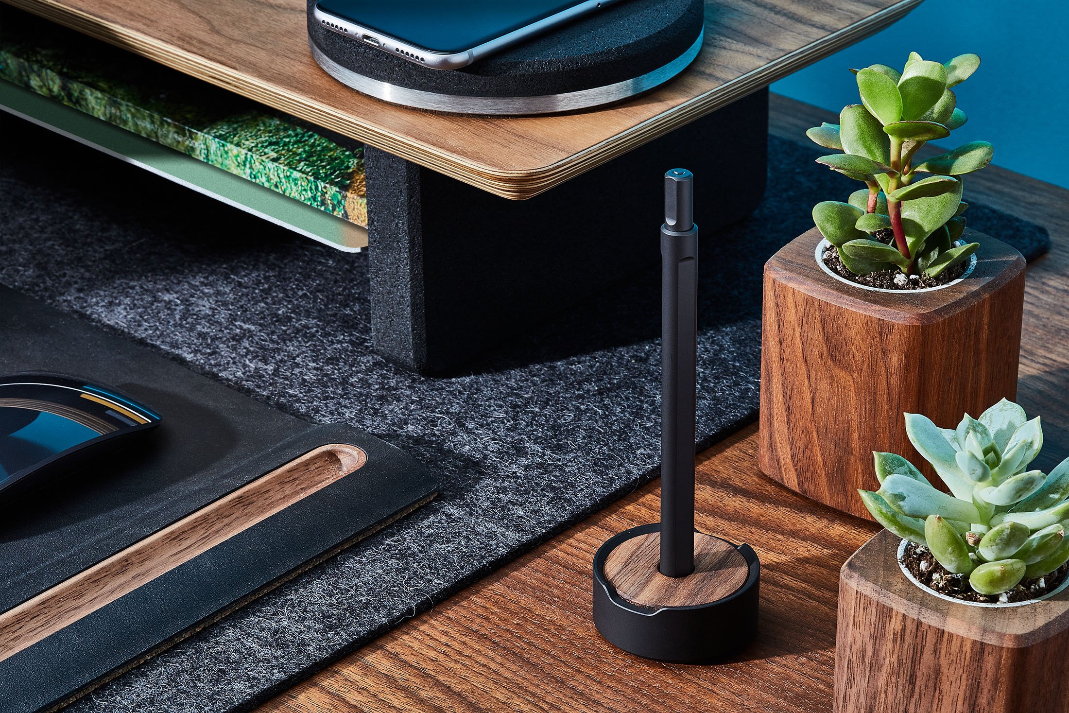Best High Quality Pens with Holders for Desk | Grovemade®