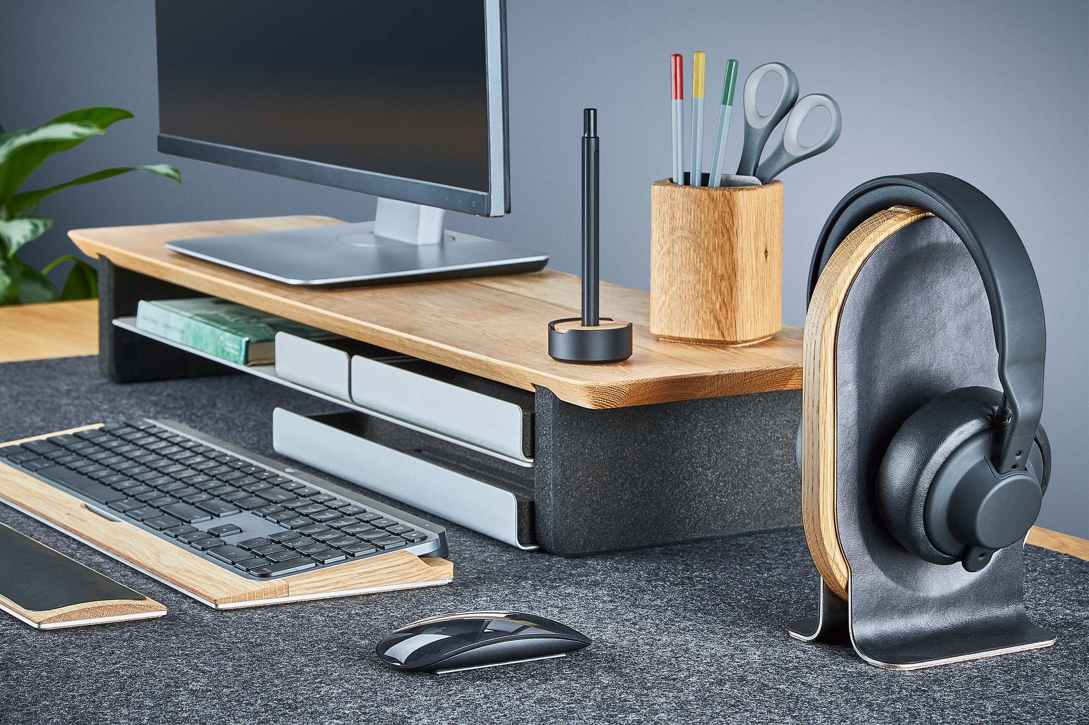Designing the Headphone Stand Japan