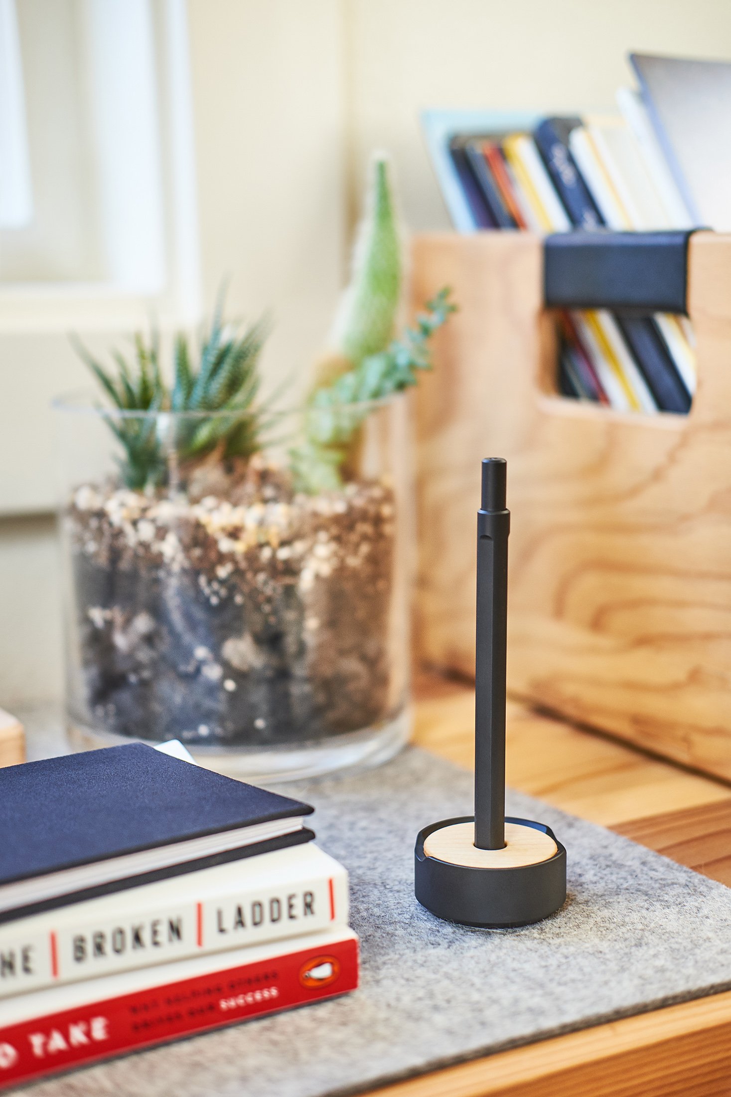 Pen & Pen Stand Lookbook | Grovemade