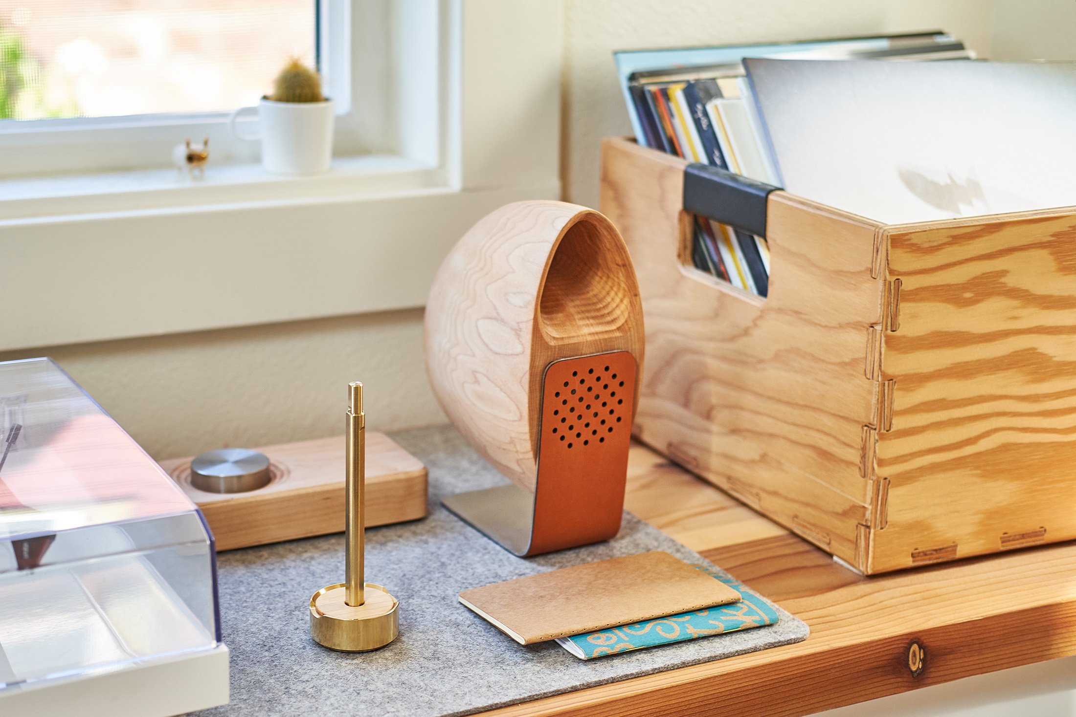 Pen & Pen Stand Lookbook | Grovemade